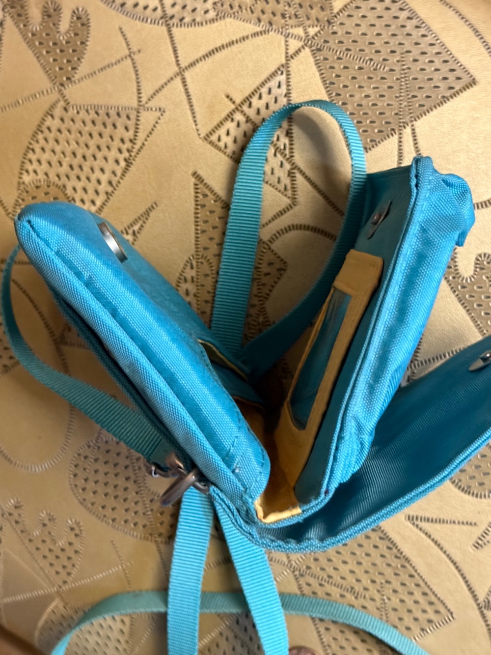 Baggallini Small Convertible Crossbody Organizer Bag